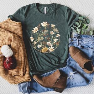 Green Floral Graphic T-Shirt